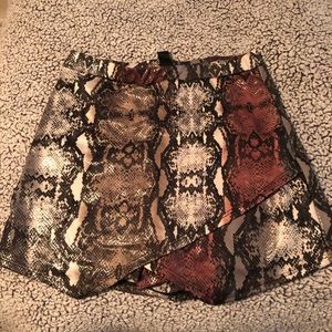 Windsor skort